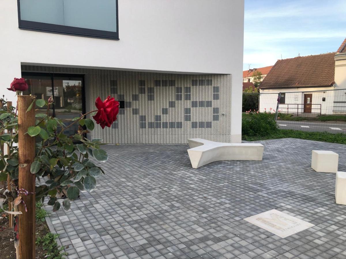 Apartman X28 Mikulov Eksteriør billede